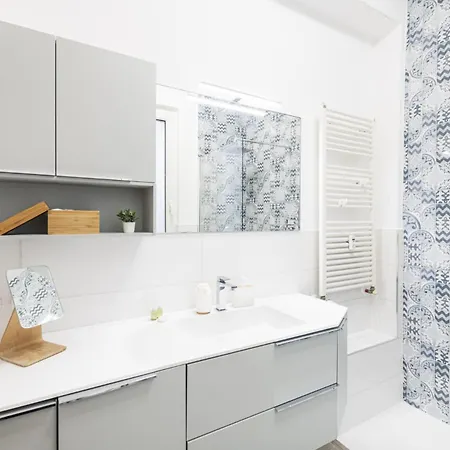 Easylife - - Tito Livio 13 - Porta Romana *